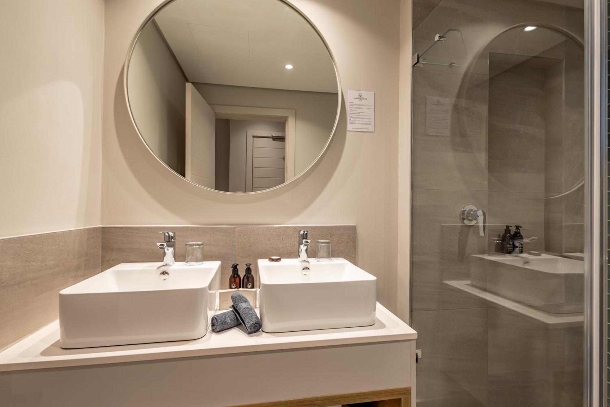 Plett Quarter Hotel - Lion Roars Hotels & Lodges Plettenberg Bay Bagian luar foto