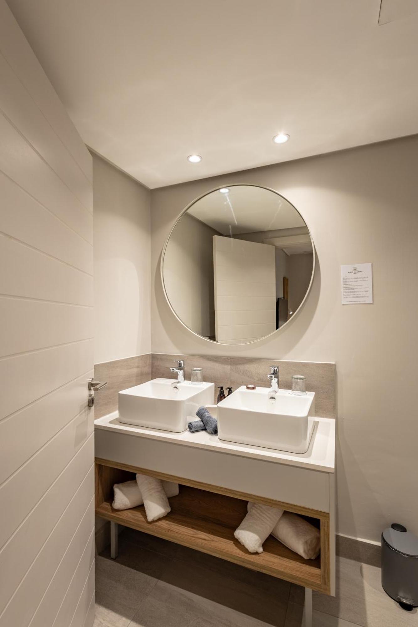 Plett Quarter Hotel - Lion Roars Hotels & Lodges Plettenberg Bay Bagian luar foto