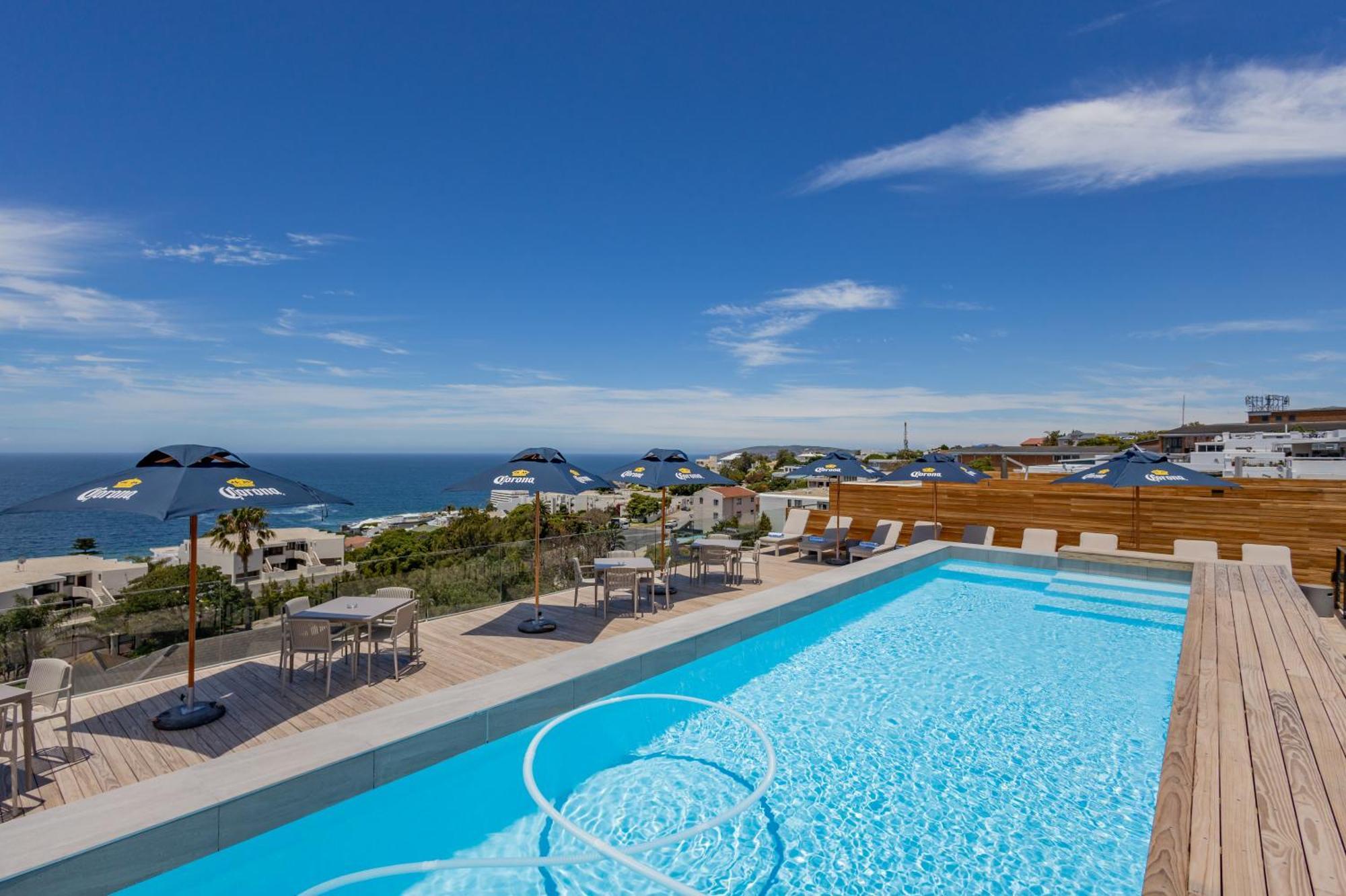 Plett Quarter Hotel - Lion Roars Hotels & Lodges Plettenberg Bay Bagian luar foto