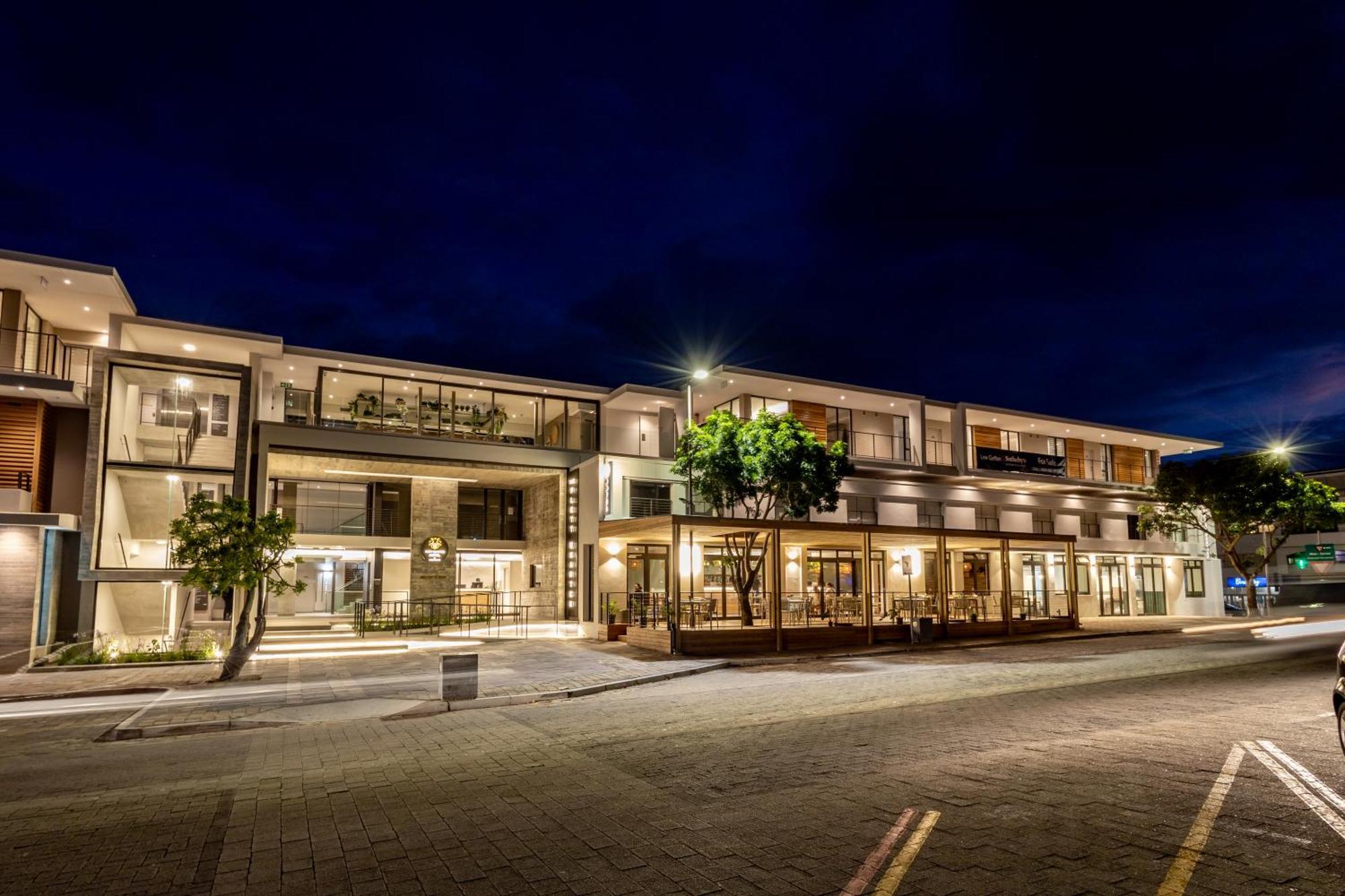 Plett Quarter Hotel - Lion Roars Hotels & Lodges Plettenberg Bay Bagian luar foto